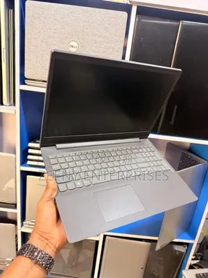 Laptop Lenovo IdeaPad 530S 4GB AMD A8 SSD 128GB