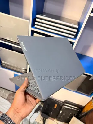 Laptop Lenovo IdeaPad 530S 4GB AMD A8 SSD 128GB