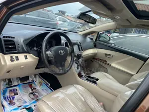 Toyota Venza Limited 2011 Brown