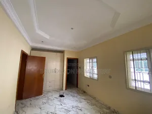 3bdrm Duplex in Ikota Villa Estate for rent
