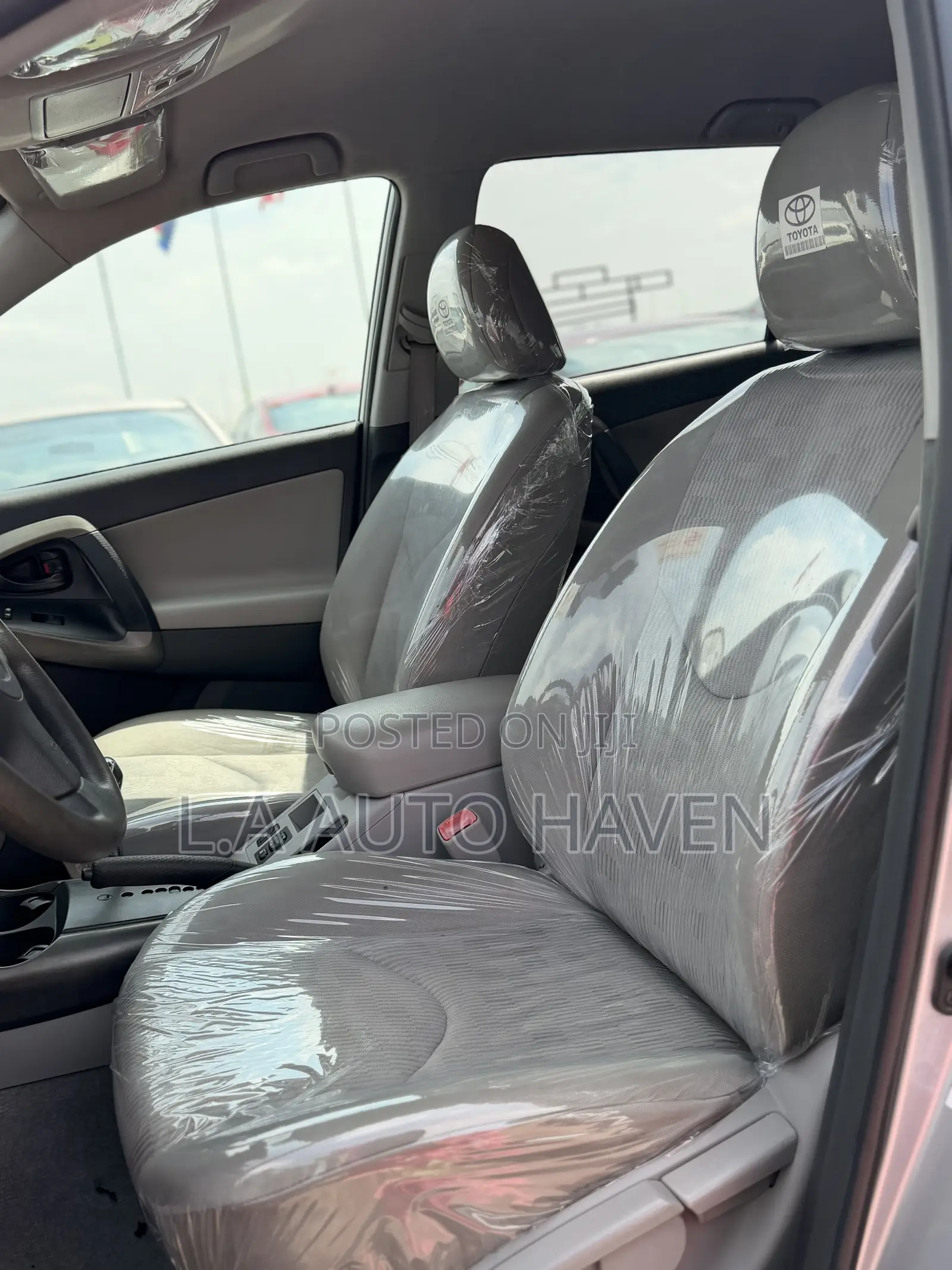 Toyota RAV4 2012 Silver