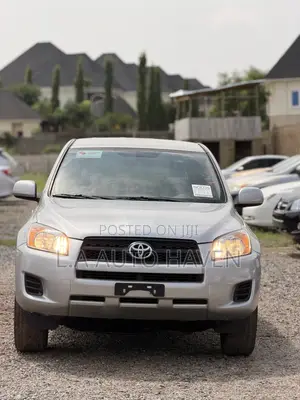 Toyota RAV4 2012 Silver