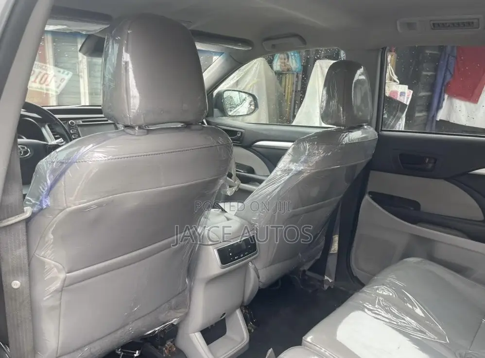 Toyota Highlander 2017 Silver