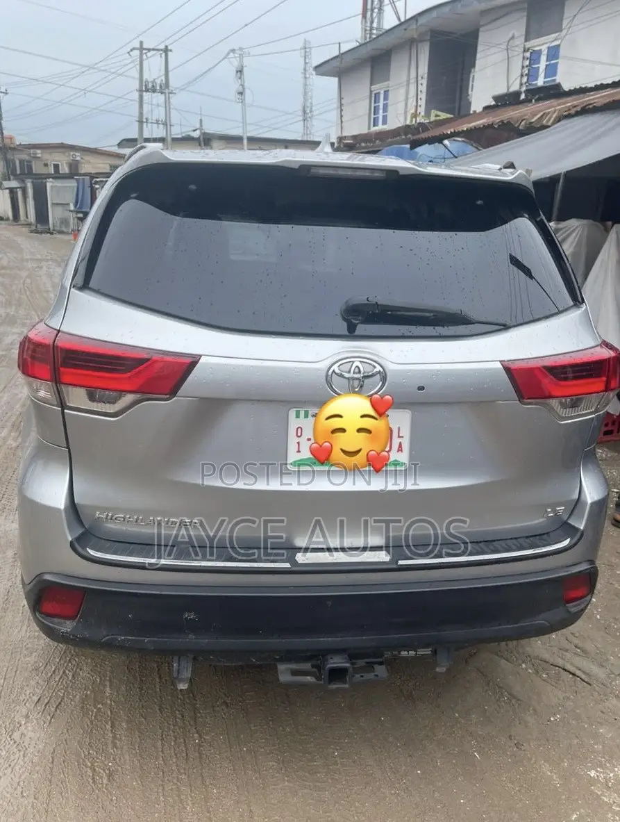 Toyota Highlander 2017 Silver
