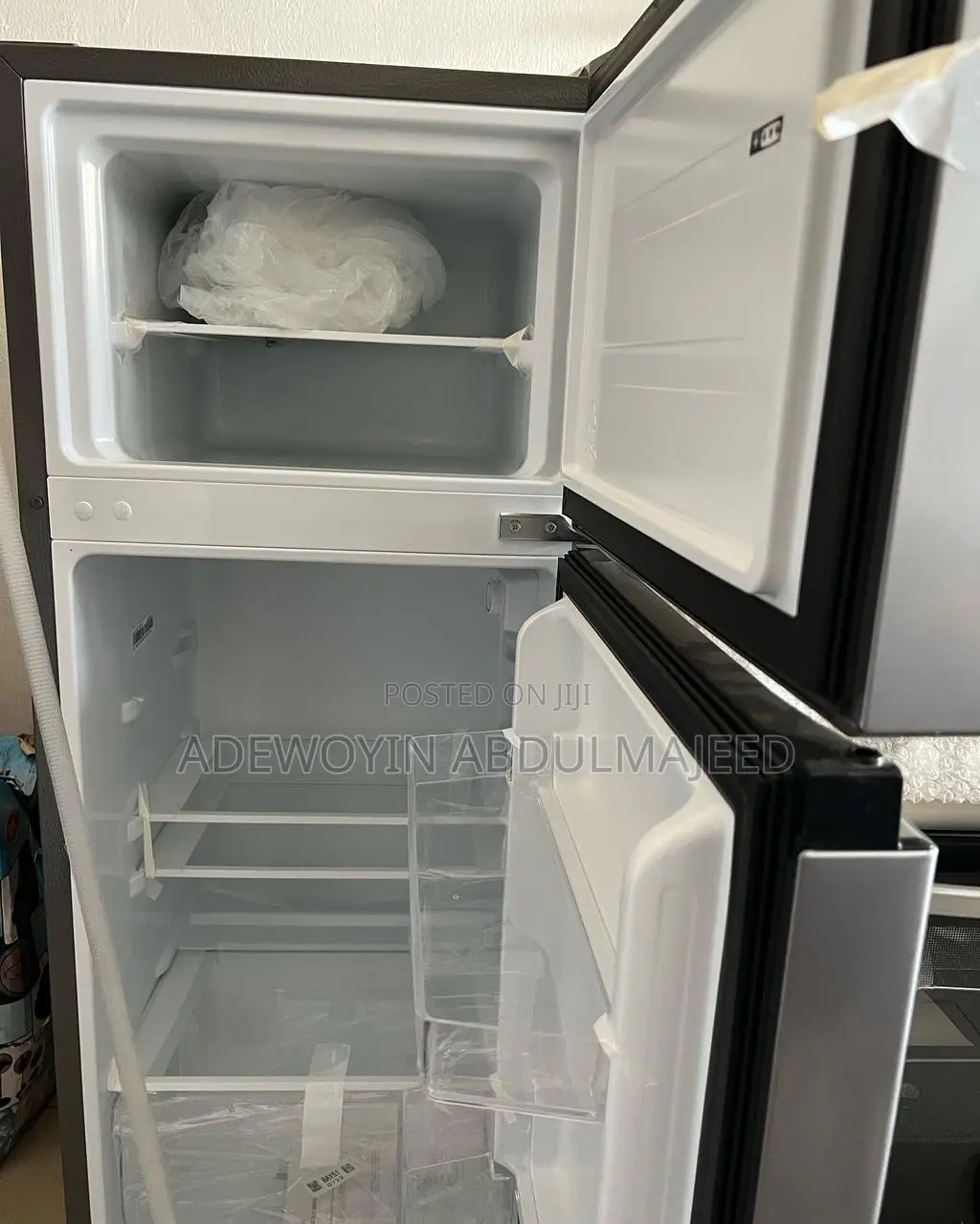 Hisense 124l Double Door Refrigerator