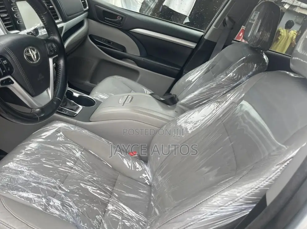 Toyota Highlander 2017 Silver
