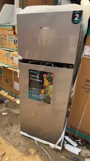 Hisense Top Freezer Refrigerator 205l
