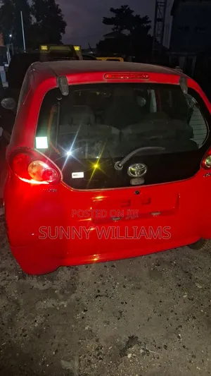 Toyota Aygo 2008 Red