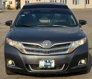 Toyota Venza XLE AWD V6 2013 Gray