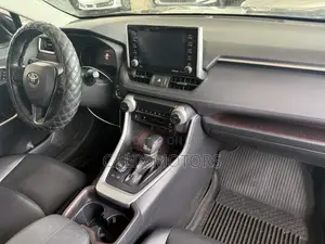 Toyota RAV4 2020 Black
