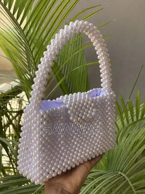 Beaded Bag ( Ivory Pearl Grace)