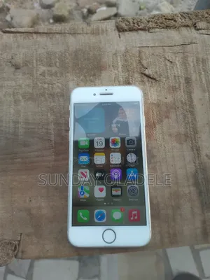 Apple iPhone 8 256 GB White
