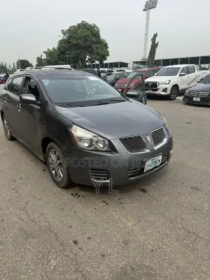 Pontiac Vibe 2.4 4WD 2010 Gray
