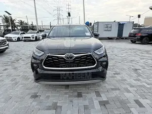 Toyota Highlander Platinum 2021 Black