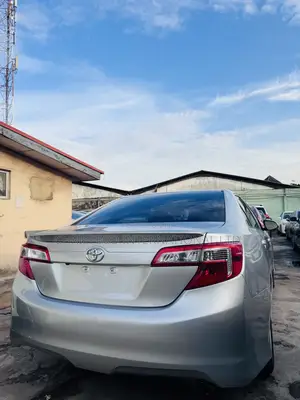 Toyota Camry 2014 Silver