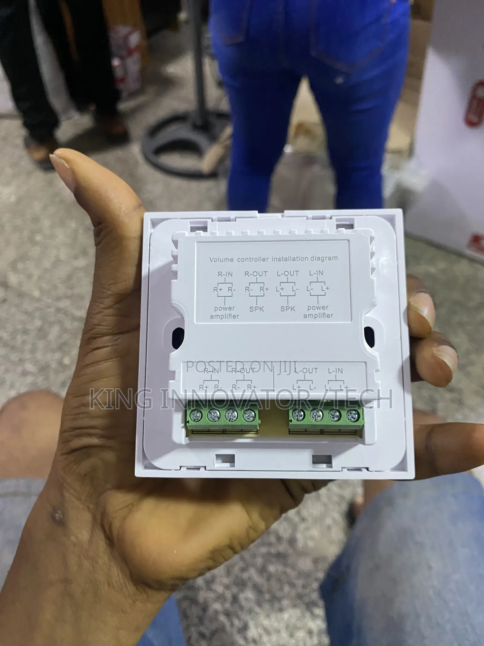 Volume Controller