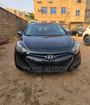 Hyundai Elantra 2013 Black