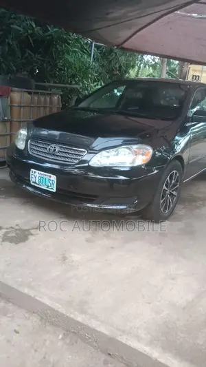 Toyota Corolla 2004 Black