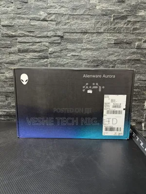 New Laptop Alienware 16x Aurora 64GB Intel Core Ultra 9 SSD 2T