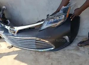 Headlamp and Bumber Toyota Avalon 2020 Model Three Torch Headlamp