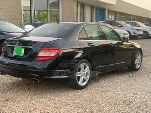 Mercedes-Benz C300 2009 Black