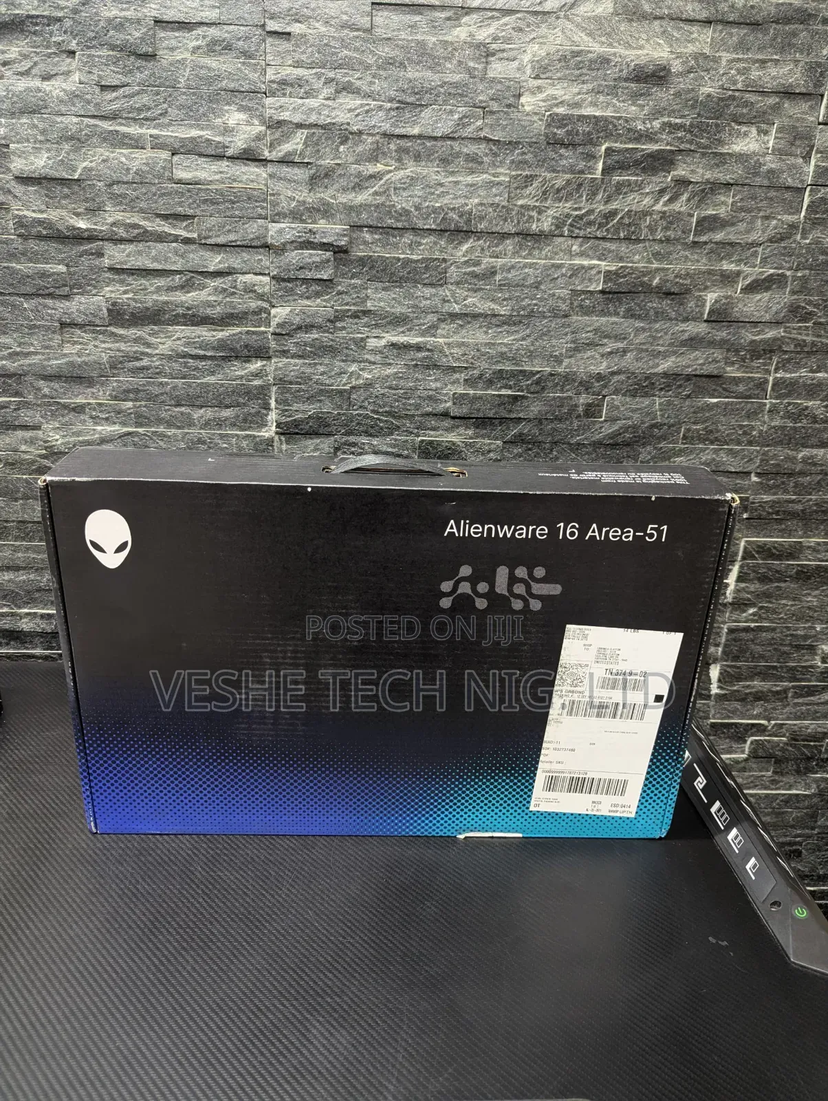 New Laptop Alienware Area-51 32GB Intel Core Ultra 9 SSD 2T