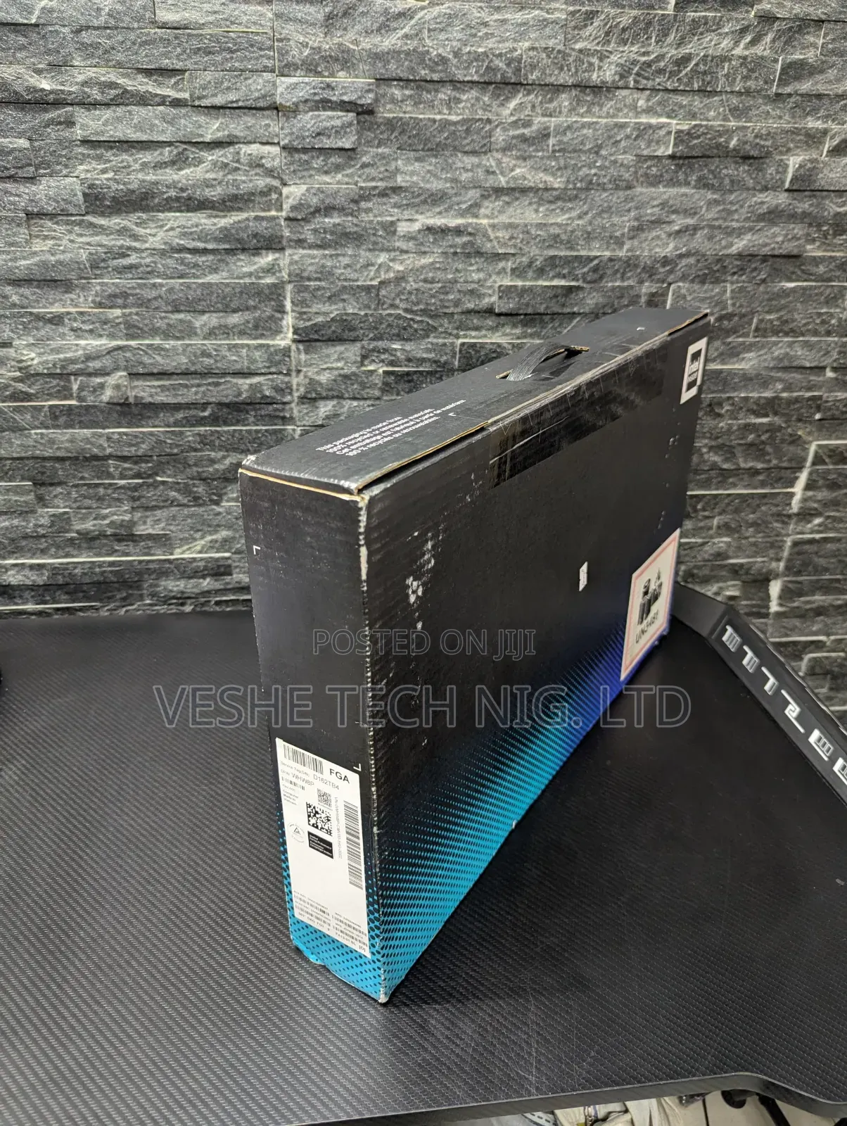 New Laptop Alienware Area-51 32GB Intel Core Ultra 9 SSD 2T