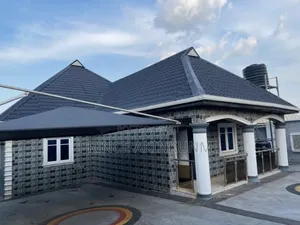 3bdrm Bungalow in Akobo for sale