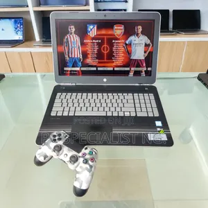 Laptop HP Pavilion 15 8GB Intel Core i7 HDD+SSD 1T