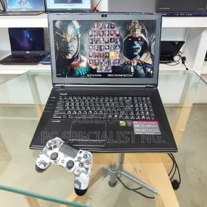 Laptop MSI GT72 2QE Dominator Pro 16GB Intel Core i7 HDD+SSD 1T