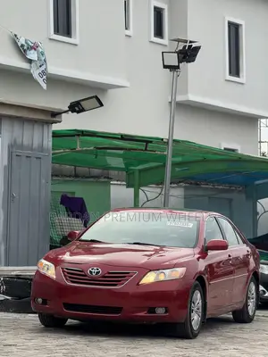 Toyota Camry XLE V6 4dr Sedan (3.5L 6cyl 6AM) 2008 Red