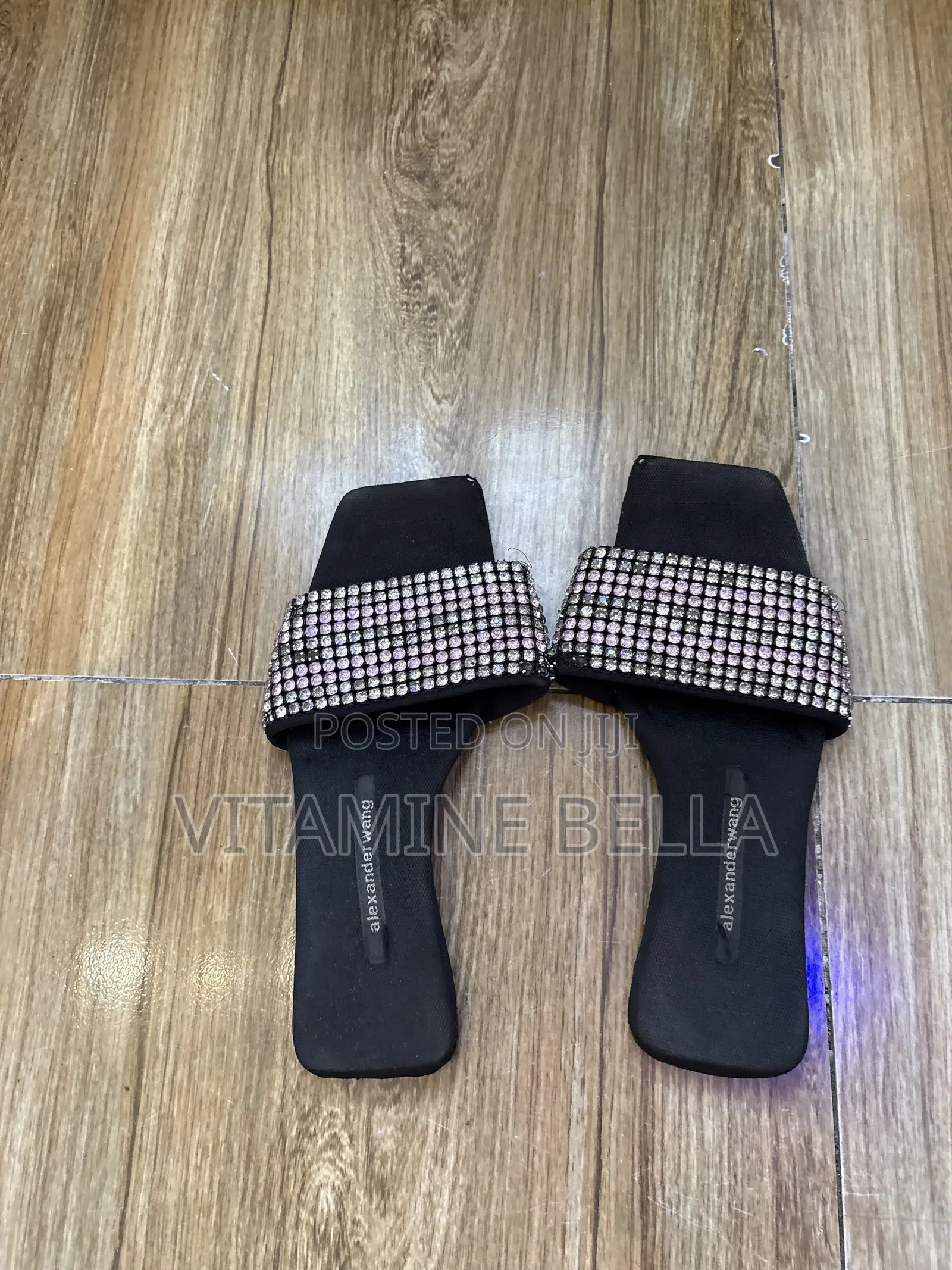 Women Thrift Slippers