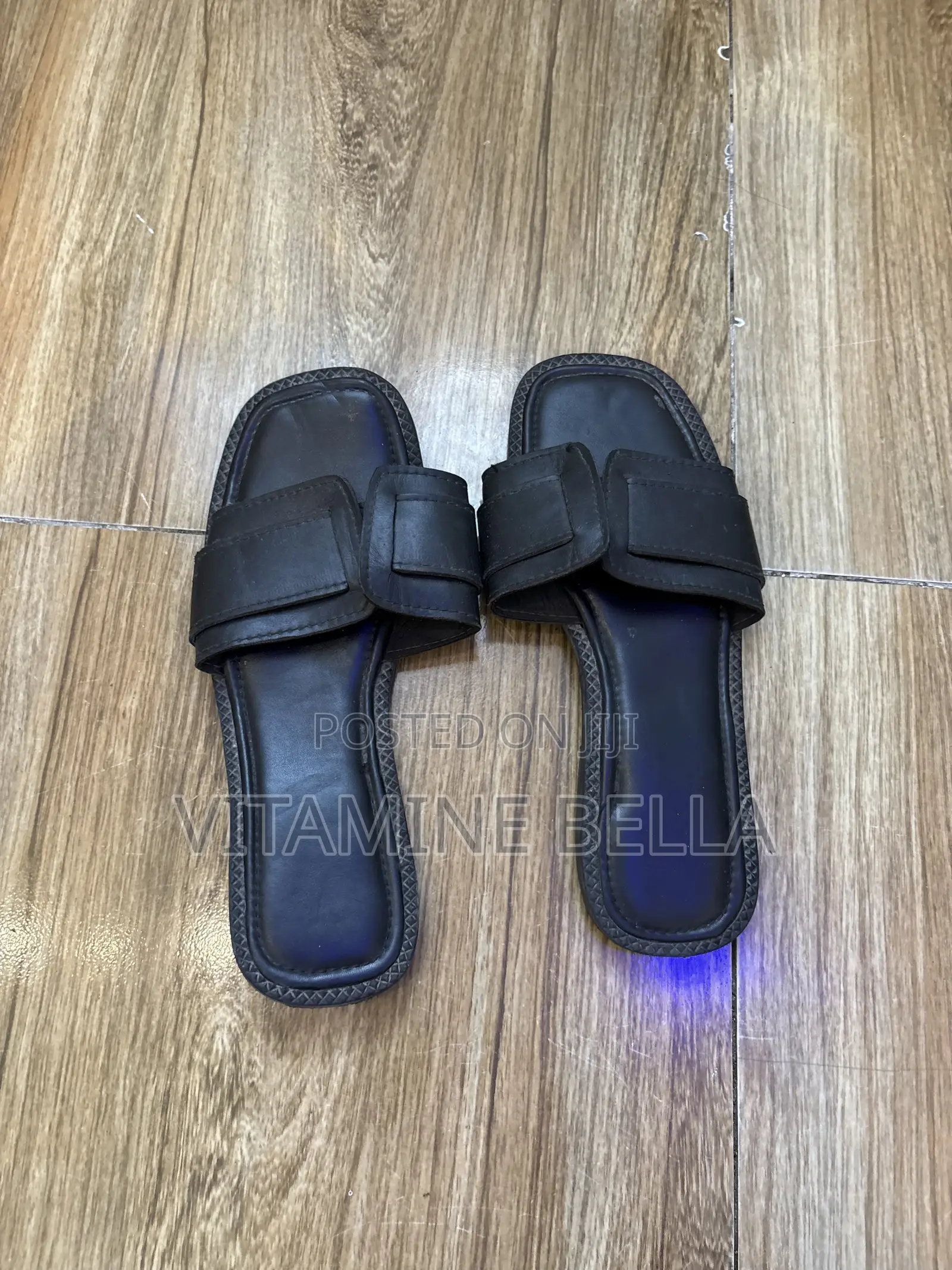 Women Thrift Slippers