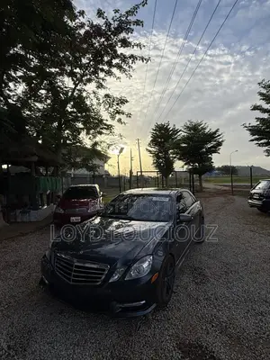 Mercedes-Benz E350 2011 Gray