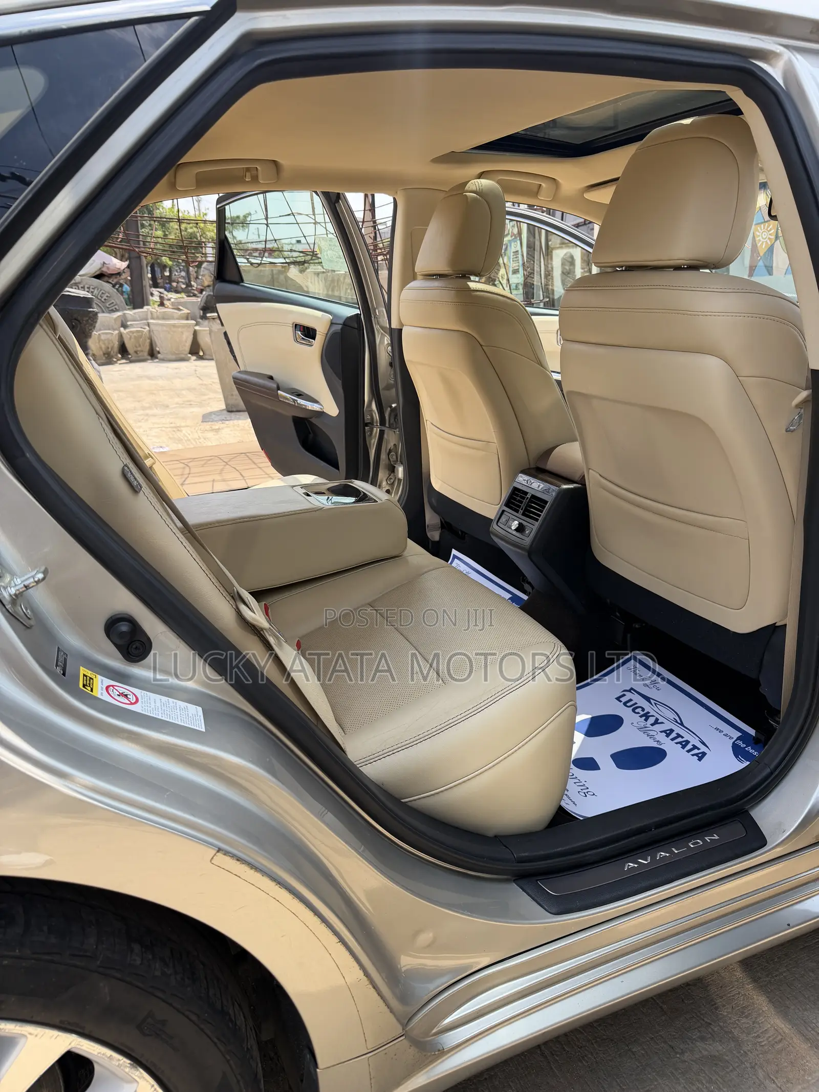 Toyota Avalon 2014 Gold