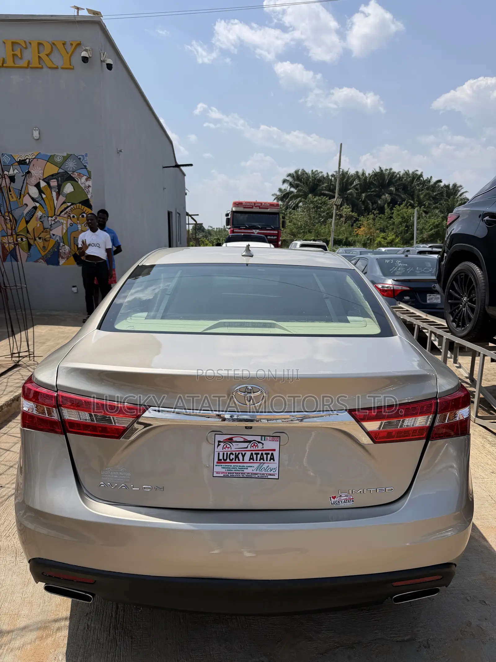 Toyota Avalon 2014 Gold