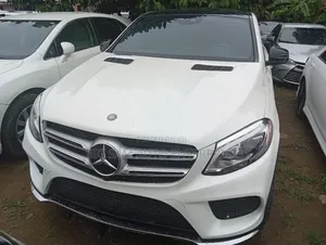 Mercedes-Benz GLE-Class AMG GLE 43 4MATIC 2016 White