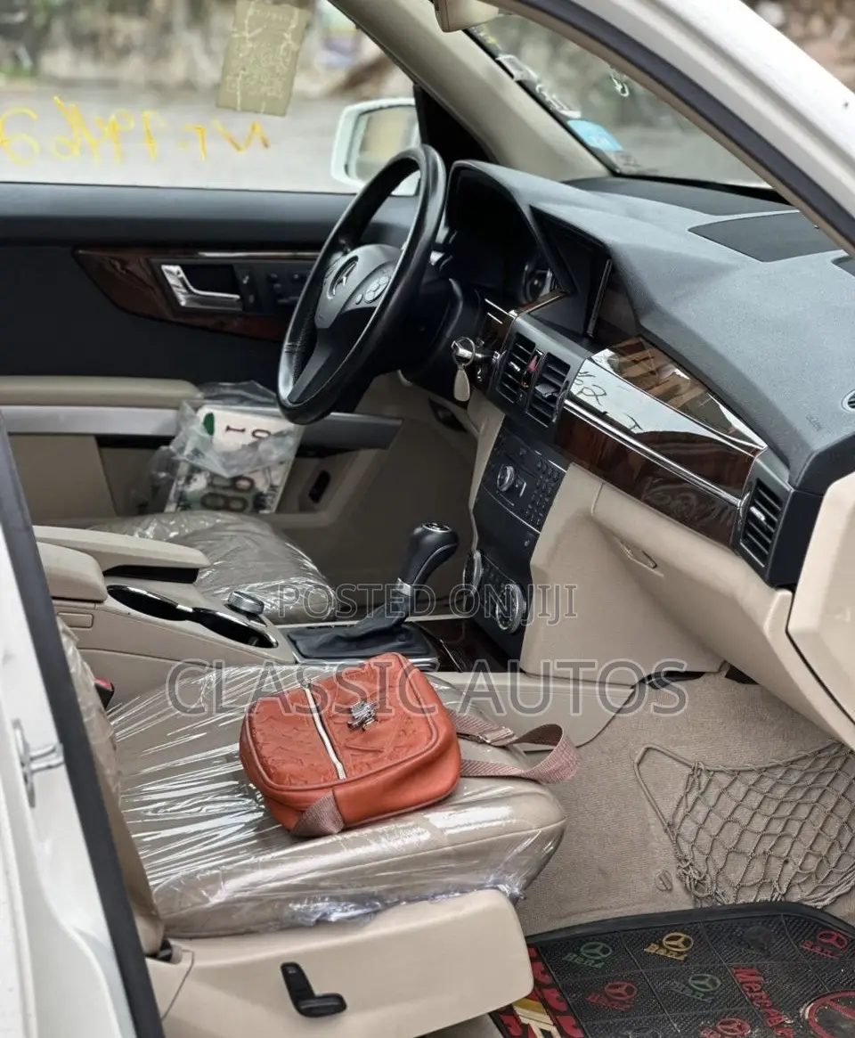 Mercedes-Benz GLK-Class 2011 White