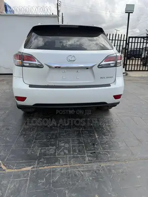 Lexus RX 350 FWD 2015 White