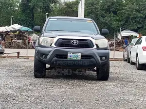 Toyota Tacoma 2012 Gray