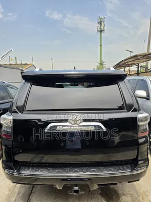 Toyota 4-Runner Limited 4WD 2010 Black