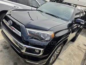 Toyota 4-Runner Limited 4WD 2010 Black
