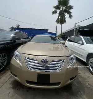 Toyota Camry 2.4 LE 2008 Gold