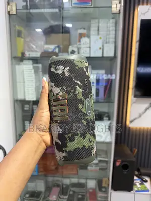 JBL Charge 5
