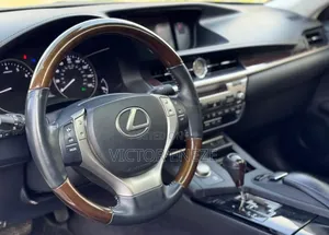Lexus ES 2013 Silver