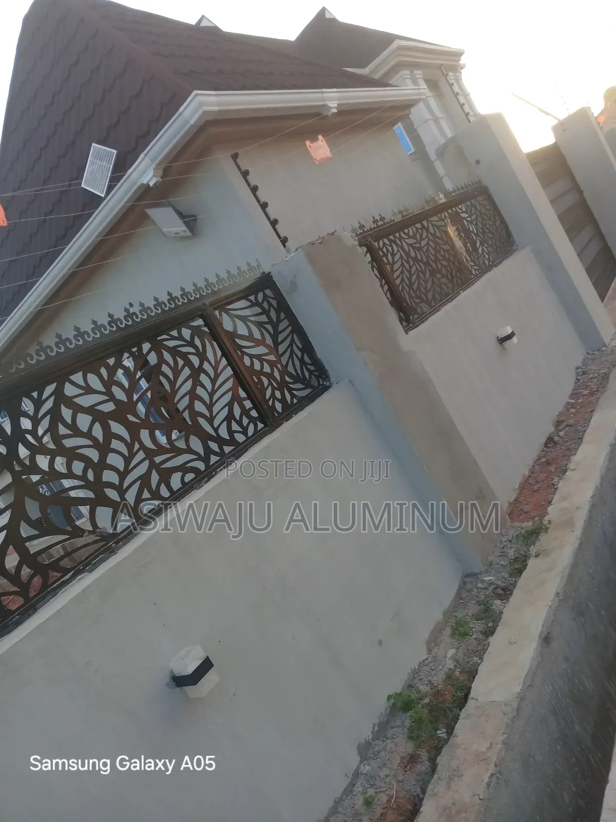 Fence Ranis