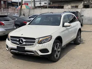 Mercedes-Benz GLC-Class 2019 White