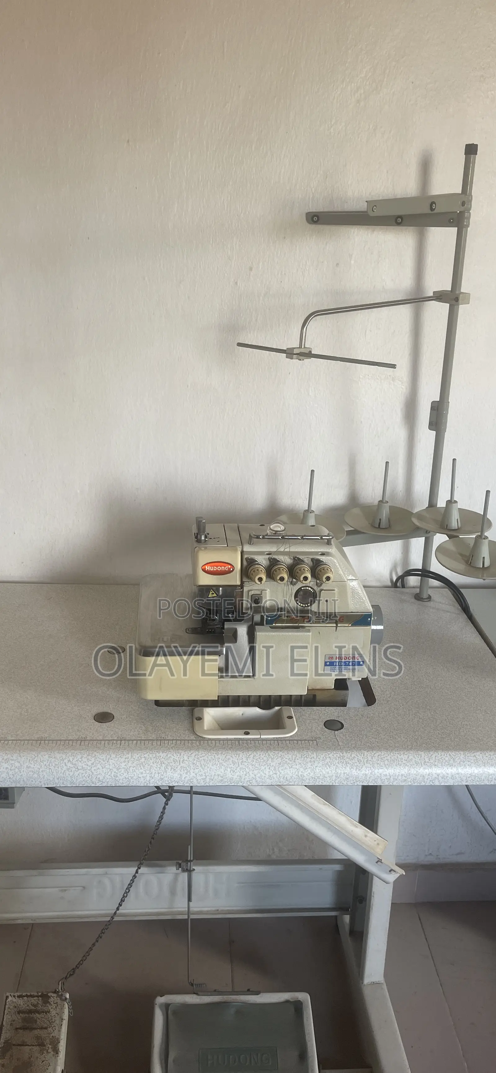 Hudong Hd- 747 4 Thread Overlocking Machine