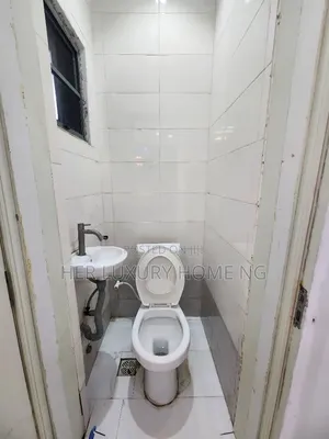 2bdrm Apartment in Ikate, Lekki for rent