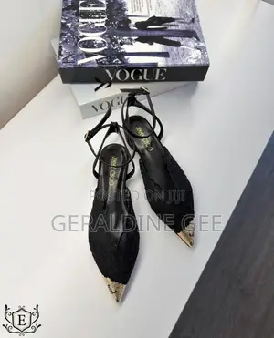 *Jimmy Choo Lace Pumps Low Heels*